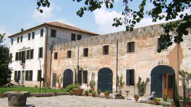 Foiano_della_Chiana_Piazza