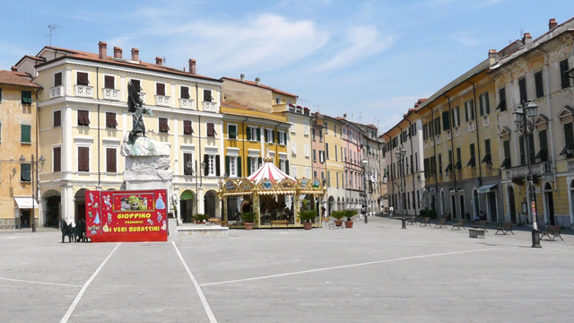 Foiano_della_Chiana_Piazza